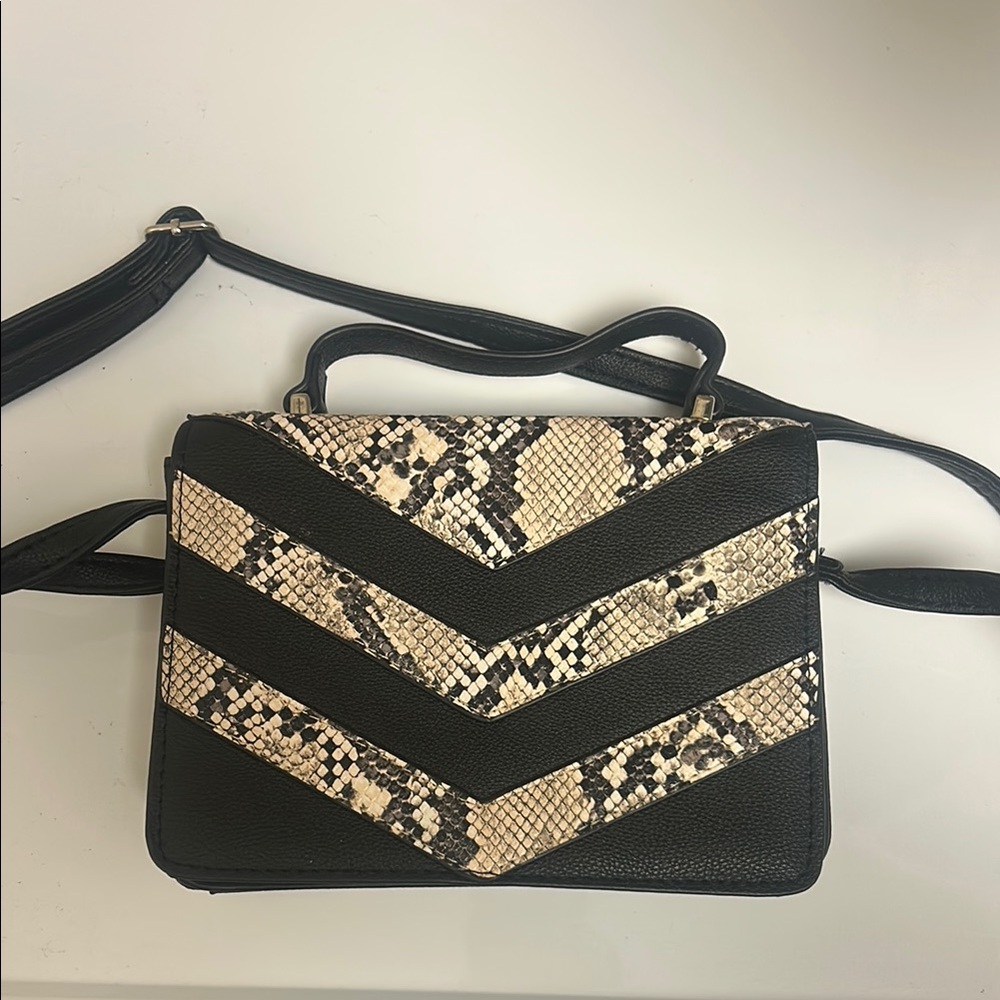 Olivia Miller Black and Cream Crossbody Bag with Snake Print